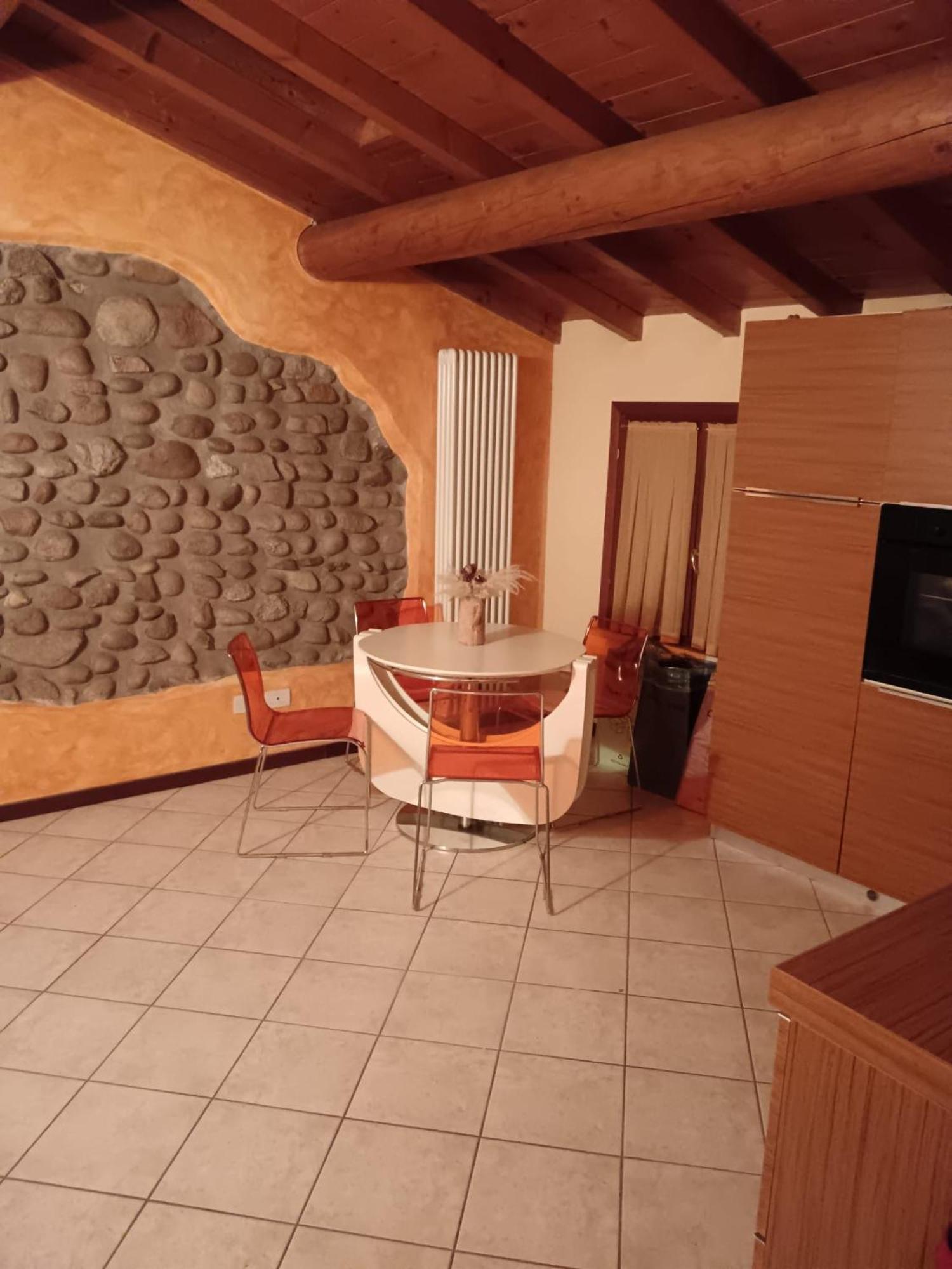 Апартаменти Casa Giulia - Валеджо-суль-Мінчо Екстер'єр фото